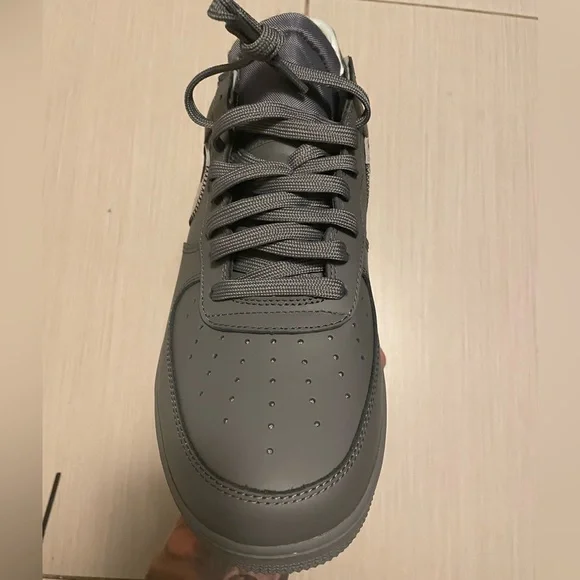 Off-White x Nike Air Force “Ghost Grey” Sample